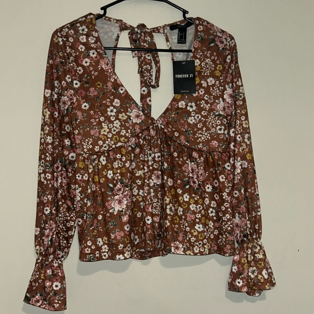 Floral top